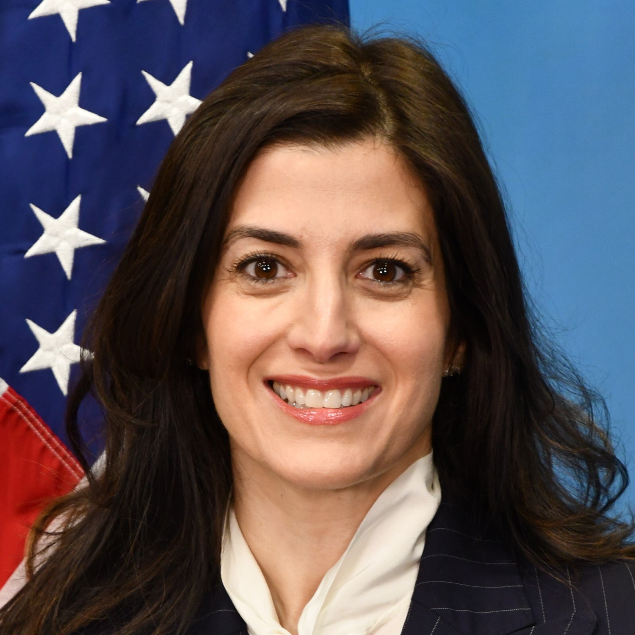 Ambassador-Nathalie-Rayes-CR